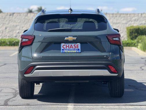 Cypress Gray 2026 Chevrolet Trax LT