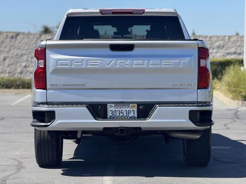 2022 Chevrolet Silverado 1500 Custom