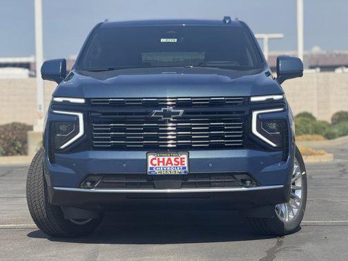 2025 Chevrolet Suburban 4WD High Country