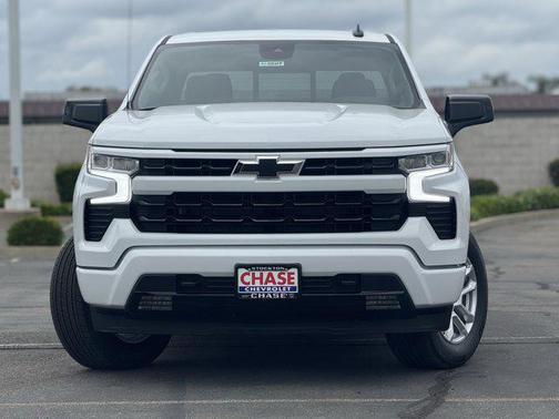 Summit White 2026 Chevrolet Silverado 1500 RST