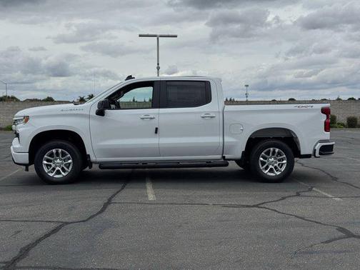 Summit White 2026 Chevrolet Silverado 1500 RST