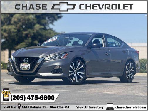 2022 Nissan Altima SR FWD