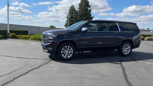 2023 Chevrolet Suburban Premier