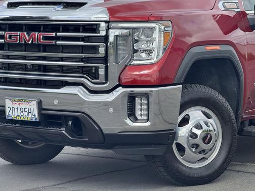 Cayenne Red Tintcoat 2023 GMC Sierra 3500 SLT