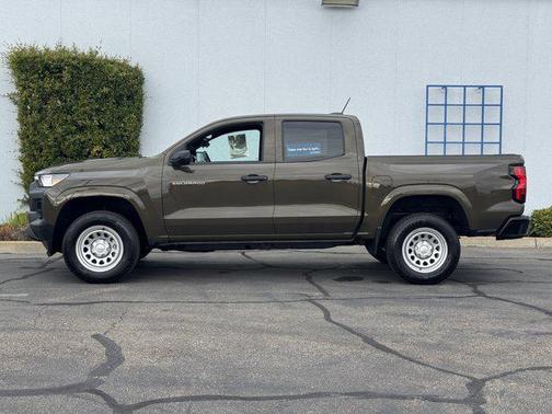 2023 Chevrolet Colorado WT