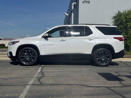2021 Chevrolet Traverse RS