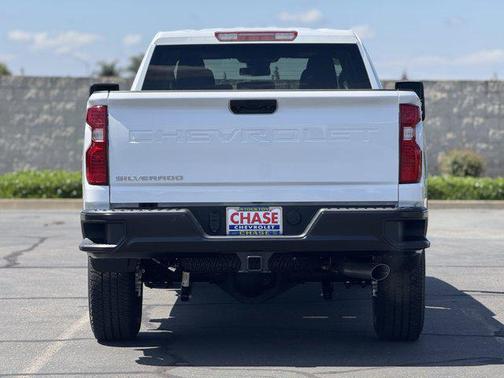 Summit White 2026 Chevrolet Silverado 2500 WT
