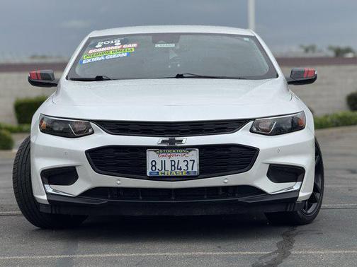 Iridescent Pearl Tricoat 2018 Chevrolet Malibu LT