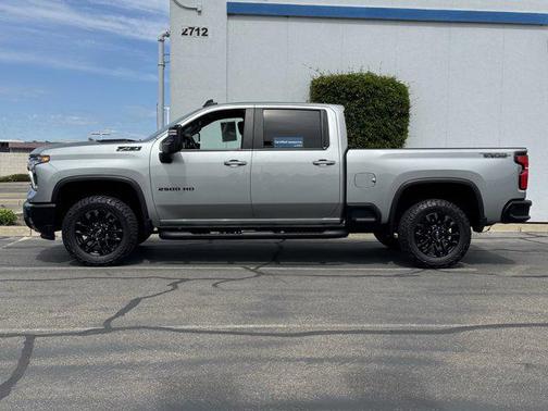 Sterling Gray Metallic 2025 Chevrolet Silverado 2500 LT