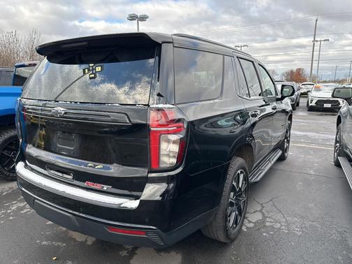 2023 Chevrolet Tahoe 4WD RST
