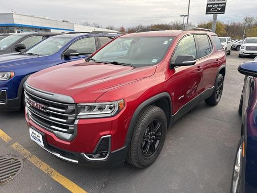 2023 GMC Acadia AWD AT4