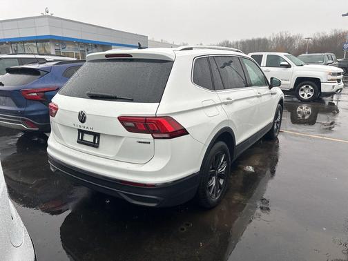 2022 Volkswagen Tiguan 2.0T SE 4MOTION