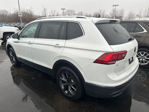 2022 Volkswagen Tiguan 2.0T SE 4MOTION