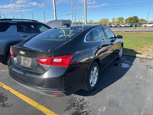 2022 Chevrolet Malibu 1LS