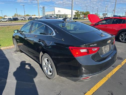 2022 Chevrolet Malibu 1LS