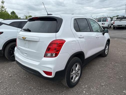 2022 Chevrolet Trax LS