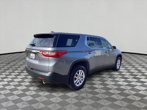 2021 Chevrolet Traverse LS