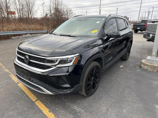 2024 Volkswagen Taos 1.5T SEL