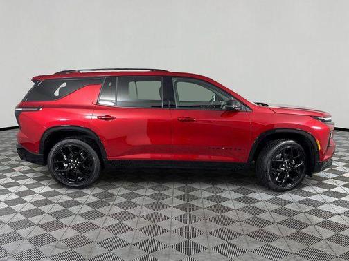 2025 Chevrolet Traverse RS