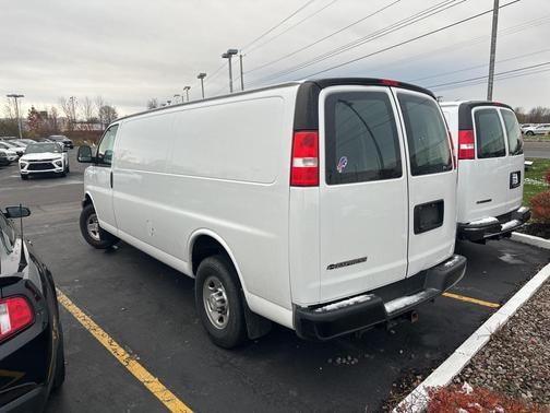 2020 Chevrolet Express 3500 RWD 3500 Extended Wheelbase WT
