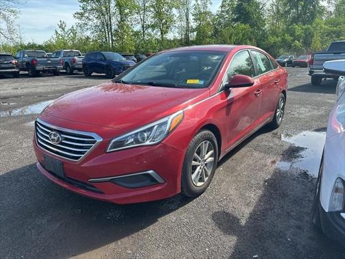 2017 Hyundai SONATA SE