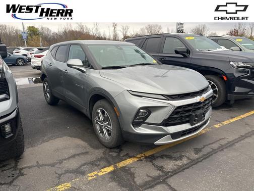 2023 Chevrolet Blazer 2LT