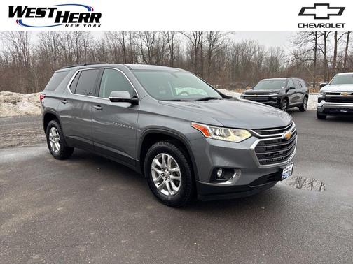 2020 Chevrolet Traverse LT Cloth
