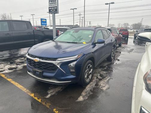 2024 Chevrolet Trax LT