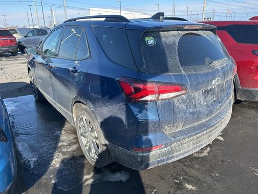 2022 Chevrolet Equinox AWD RS