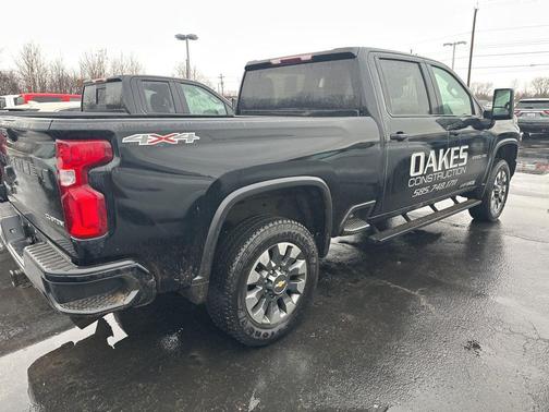 2021 Chevrolet Silverado 2500 Custom