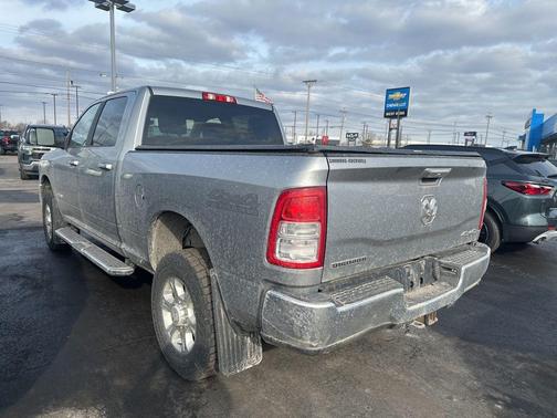 2019 RAM 2500 Big Horn Crew Cab 4x4 6'4' Box