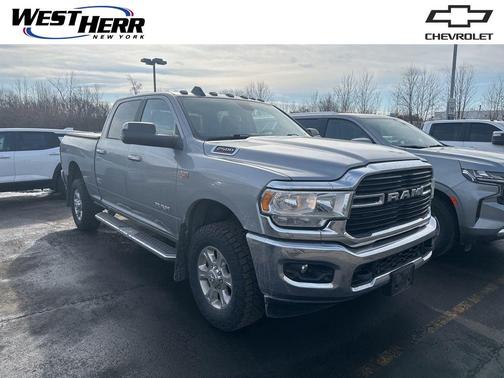 2019 RAM 2500 Big Horn Crew Cab 4x4 6'4' Box