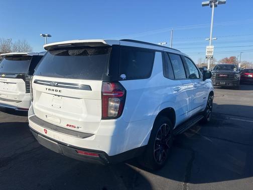 2023 Chevrolet Tahoe 4WD RST