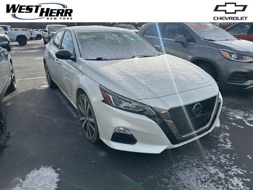 2021 Nissan Altima SR Intelligent AWD