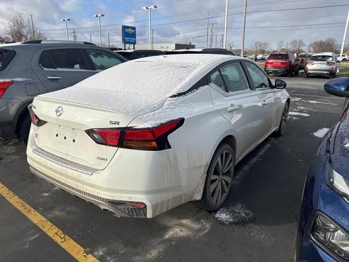 2021 Nissan Altima SR Intelligent AWD