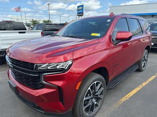 2023 Chevrolet Tahoe 4WD RST
