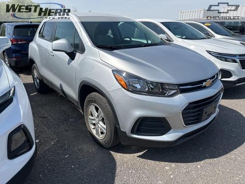 2022 Chevrolet Trax LS