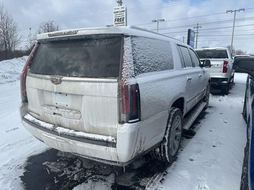 2018 Cadillac Escalade ESV Premium Luxury