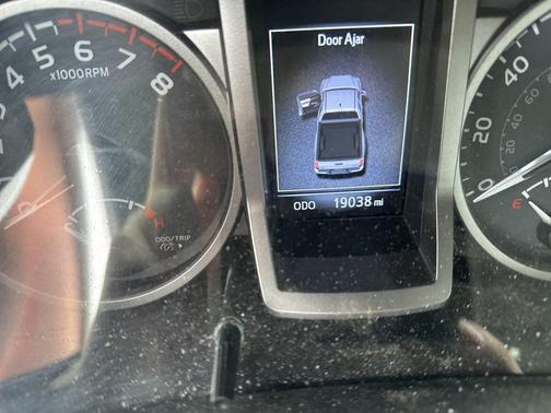 2020 Toyota Tacoma SR5