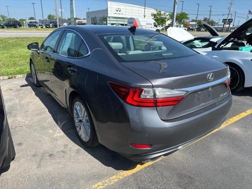 2016 Lexus ES 350 Base