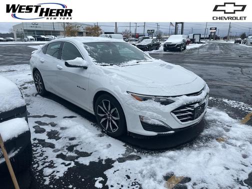 2024 Chevrolet Malibu FWD RS