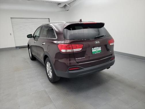 2016 Kia Sorento LX
