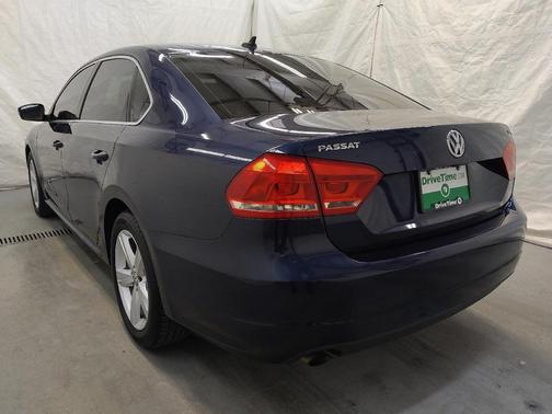 2015 Volkswagen Passat 1.8T Limited Edition