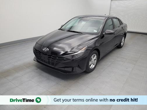 2023 Hyundai ELANTRA SE