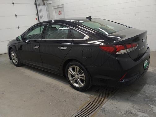 Phantom Black 2018 Hyundai SONATA Limited