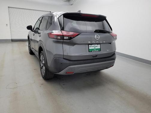 Gun Metallic 2021 Nissan Rogue SV