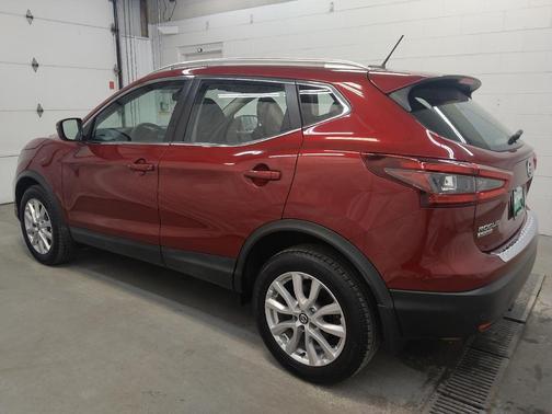 Scarlet Ember Tintcoat 2020 Nissan Rogue Sport SV