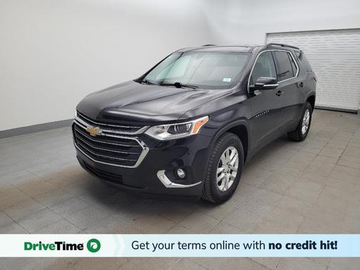 Mosaic Black Metallic 2019 Chevrolet Traverse LT Cloth