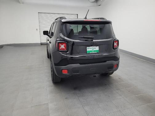 2017 Jeep Renegade Altitude