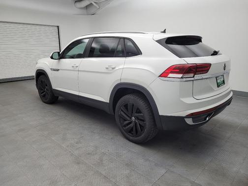 2021 Volkswagen Atlas Cross Sport 2.0T SE w/Technology 4MOTION